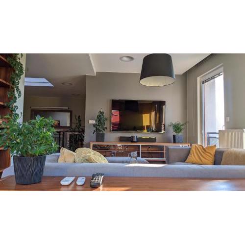 Luxurious villa-apartment with spacious terrace