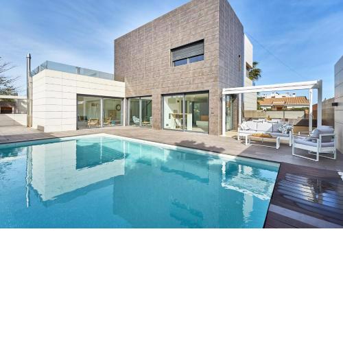 Luxurious villa in La Mata