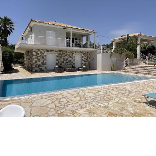 Luxurious Villa in Peloponnese with Swimming Pool