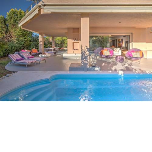 Luxurious Villa Philoxenia