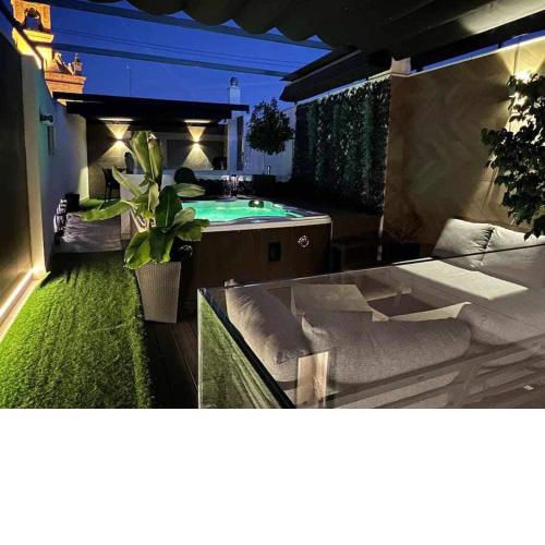 Luxuriously 3 beds Apartment with private Jacuzzi