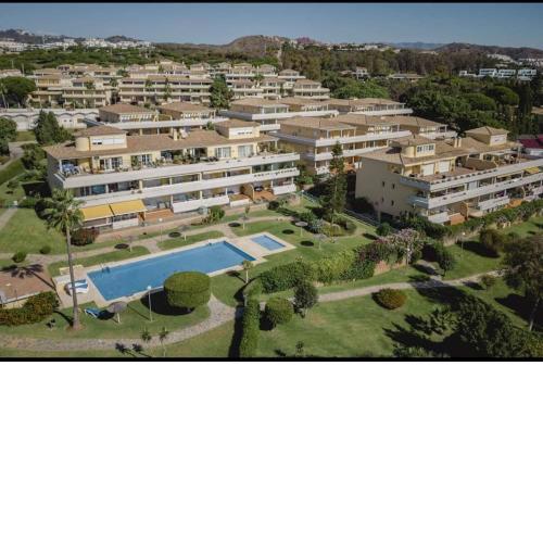 Luxury 250 m2 Penthouse Apartment
