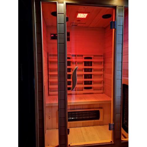 Luxury 3 rooms apartment with sauna in the center