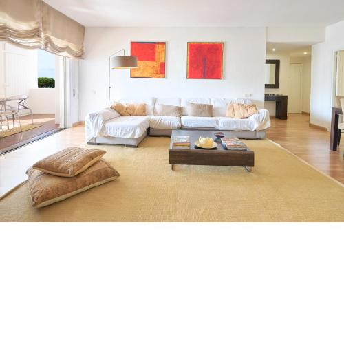 Luxury 4 bed flat - Beachfront in Puerto Banus