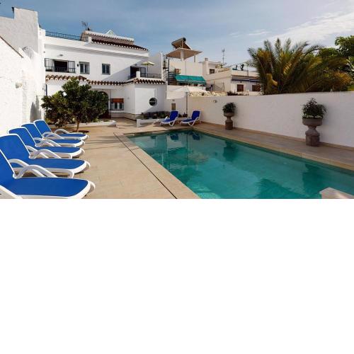 Luxury 5 Bed House private pool and Sea View Nerja