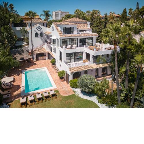 Luxury 6 bedroom Villa 15 min from Puerto Banús