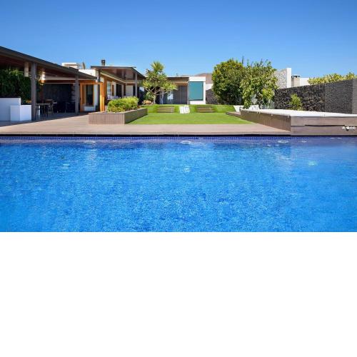 Luxury and Harmony House