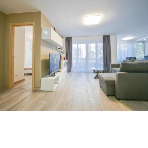 Luxury apart Parque Loix 3min walk to beach