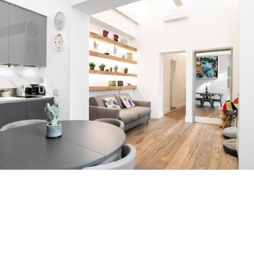 Luxury Apartment - San Pancrazio, Florence