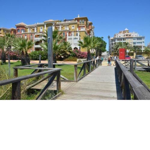Luxury Apartment in Marina de Isla Canela- Beach Front