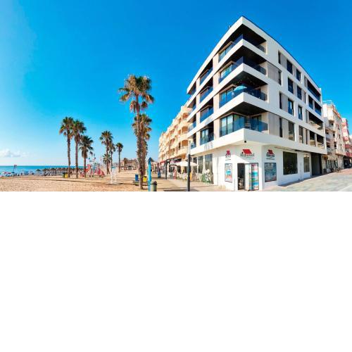 Luxury Apartment La Mata right by the sea