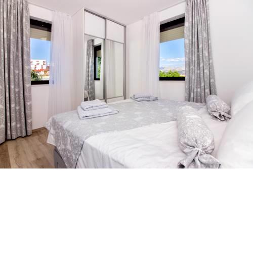 Luxury Apartment Marijana