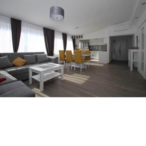 Luxury apartment Navi