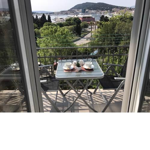 Luxury Apartment Valentina