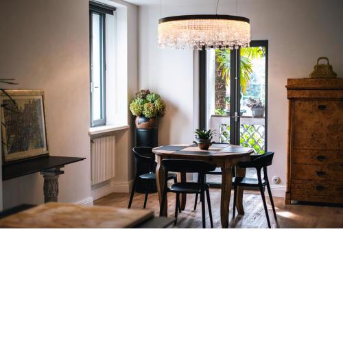Luxury Apartment with a balcony lake Lago Maggiore