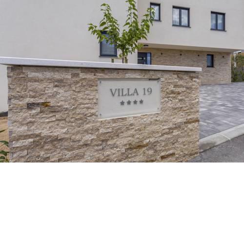 Luxury Apartments Villa 19
