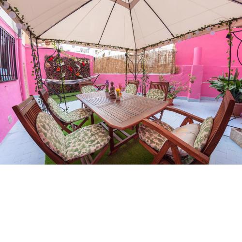 Luxury Artistic Digital Nomad 2 Bedroom w/Terrace