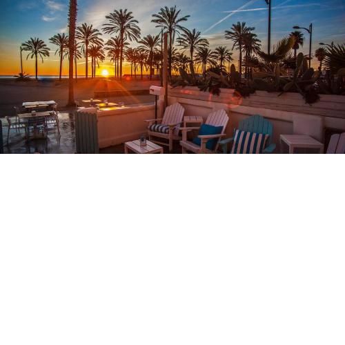 Luxury Beachfront Apartment
