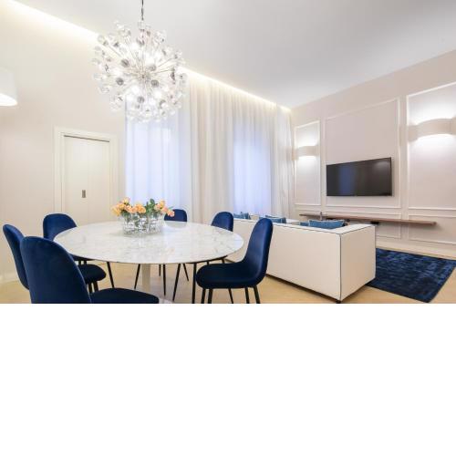 Luxury Blue Duomo