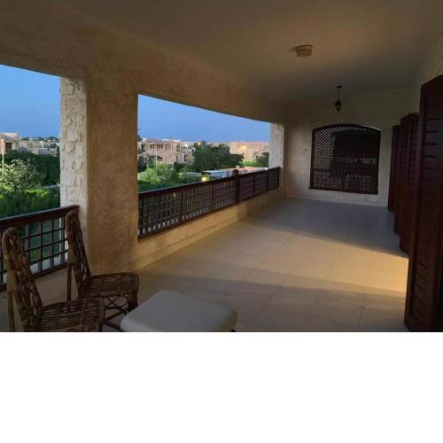 Luxury Chalet in Marina 7