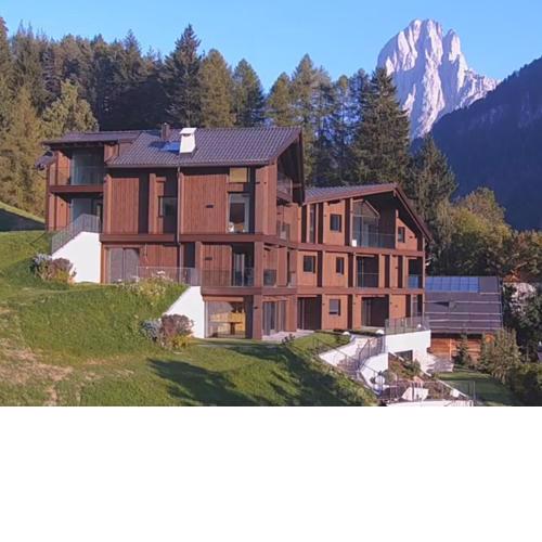 Luxury Chalet P