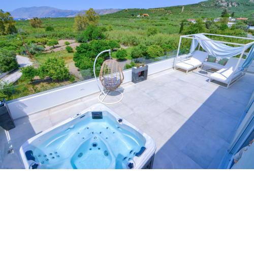 Luxury Dream with Private Jacuzzi