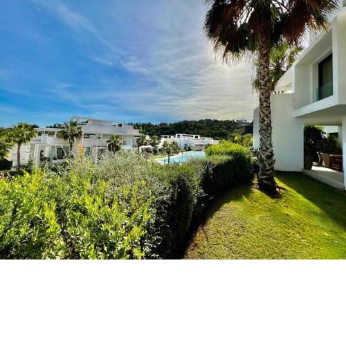 Luxury Garden apt pool, sauna, hammam, near golf