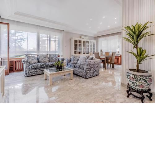 Luxury Giorgi Home