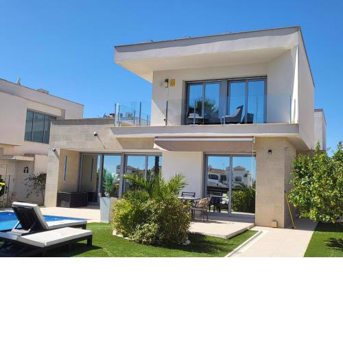 Luxury Golf Villa in Vistabella Golf Costa Blanca