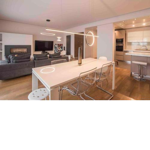 Luxury Living Apartment