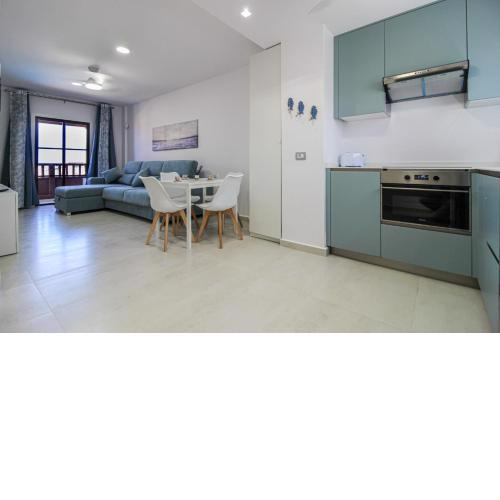 Luxury ocean view apartment in Playa del Duque - Costa Adeje