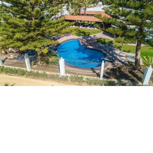 Luxury Prince Villa Front Line Beach