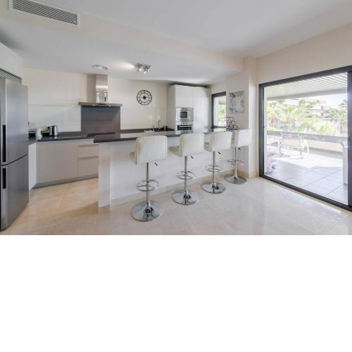 LUXURY RESORT MARBELLA TERRACE VIEW POOL GOLF WIFI