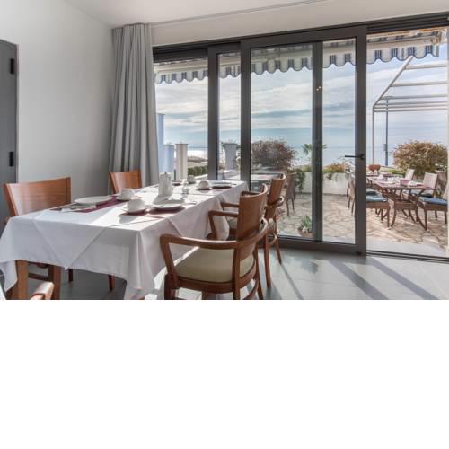 Luxury rooms Beach Mediteran