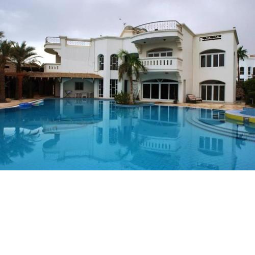 Luxury Royal Villa with Beach view, Private Pool and Garden