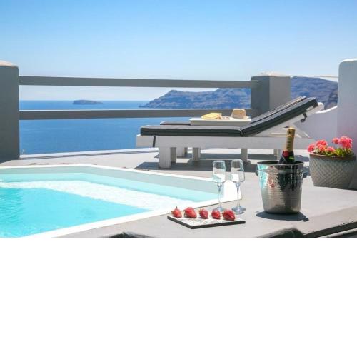 Luxury Santorini Villa Hidden Gem Villa Private Pool Sea Caldera View 1 BDR Oia