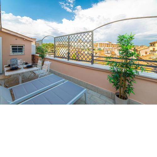 Luxury Top Floor in Trastevere