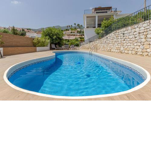 Luxury Top Villa Alhambra Pool close to Sea and Centre
