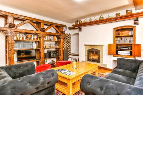 Luxury town house