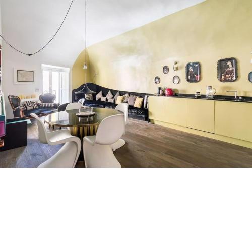 Luxury Two Bedroom House Trastevere