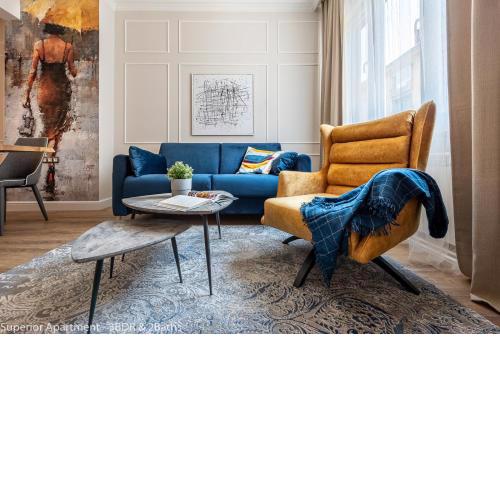 LUXURY & UNIQUE - TOP CENTER Apt. - 3BDR & 2 Baths