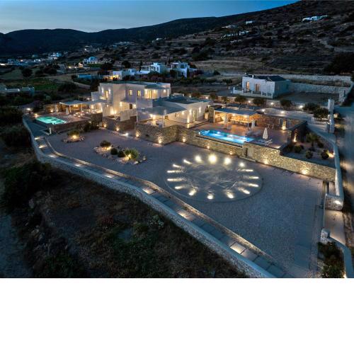 Luxury Villa Astro - AllParos Villas