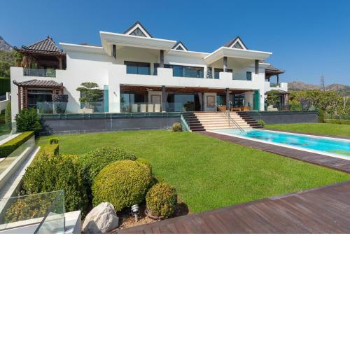 Luxury Villa, Cascada De Camojan