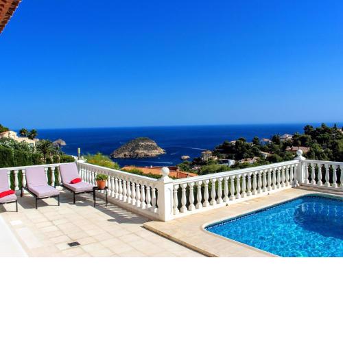Luxury villa in Javea with private pool
