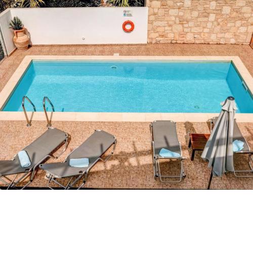 Luxury Villa in Kalamitsi Alexandrou Crete with Private Pool
