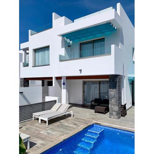 Luxury Villa in Los Cristianos