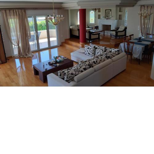 Luxury Villa Irene, Xylokastro-Sykia beach-Peloponnese