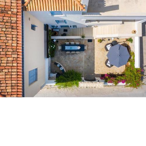 Luxury Villa Marnasa