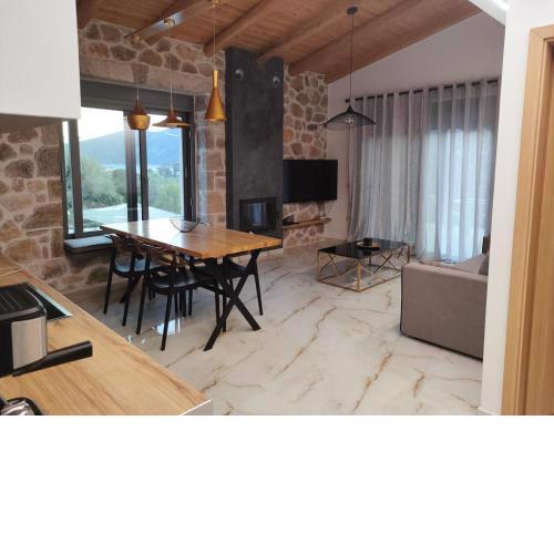 Luxury Villa Serani with Panoramic View