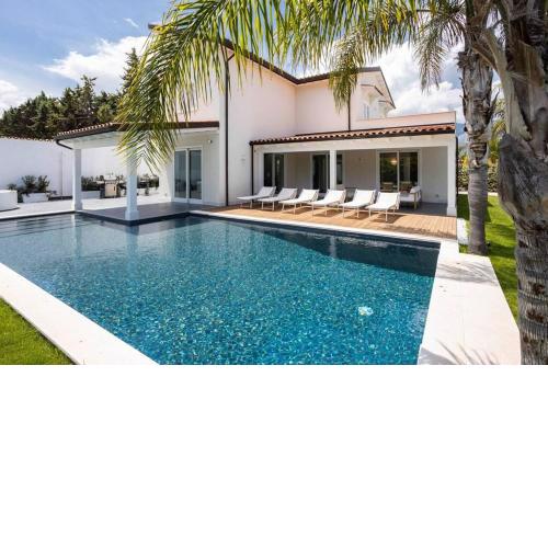 Luxury Villa Spa Castelforte Gemini